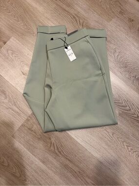 Express Women's Sage Green Jeggings